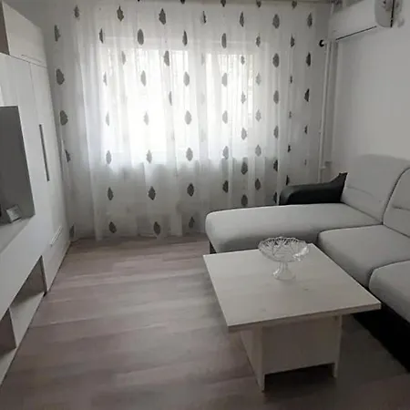 Apartament Sophia 아파트 Năvodari